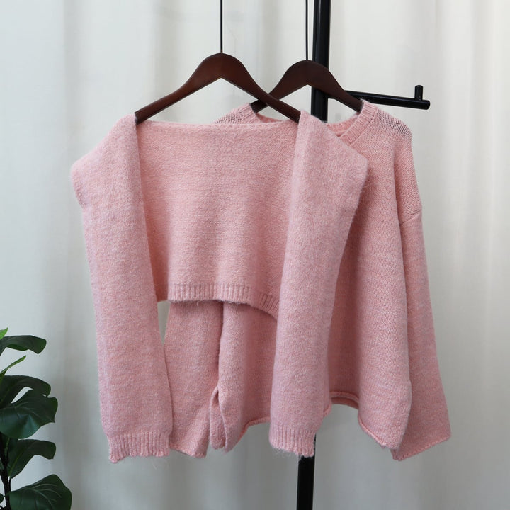 【tops】クルーネックニットセーターマフラー付き　M18174