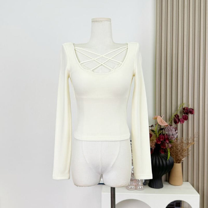 【tops】胸パット付きストラップデザイントップス Q7663