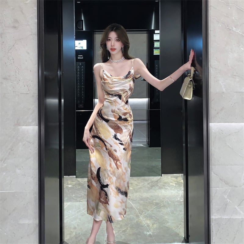 【dress】人気上昇中 chicファッションキャミワンピース　M17104