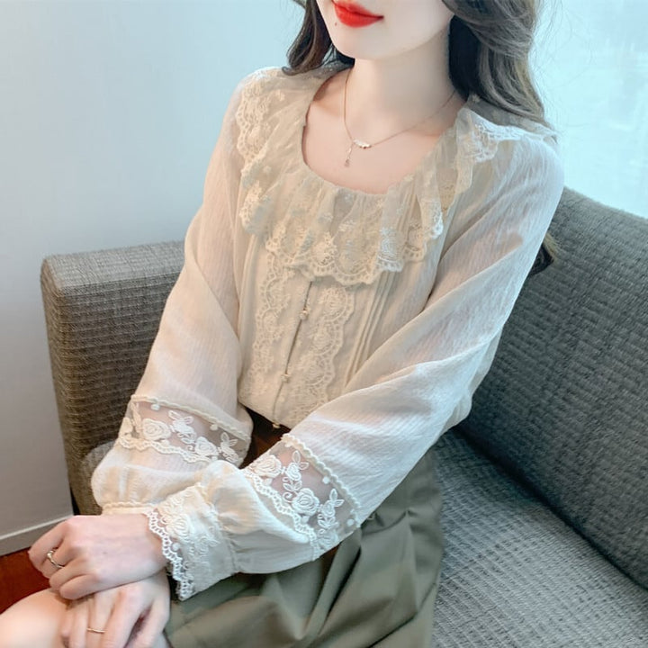 【tops】レース切り替えスウィートシャツトップス　M17344