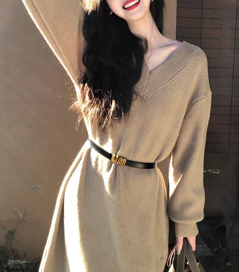 【dress】Vネックロング丈ニットワンピース　M17810