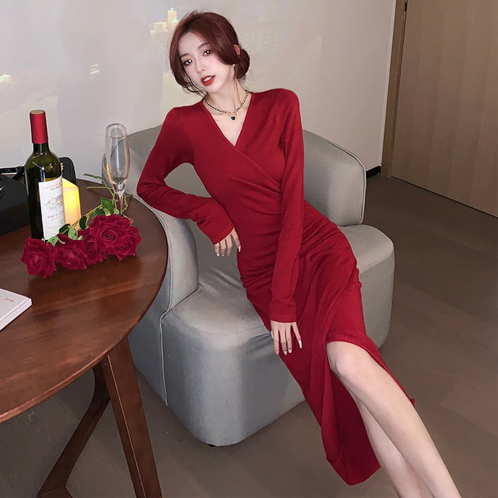 【dress】細身効果抜群♪Vネックスリットニットワンピース　M17486