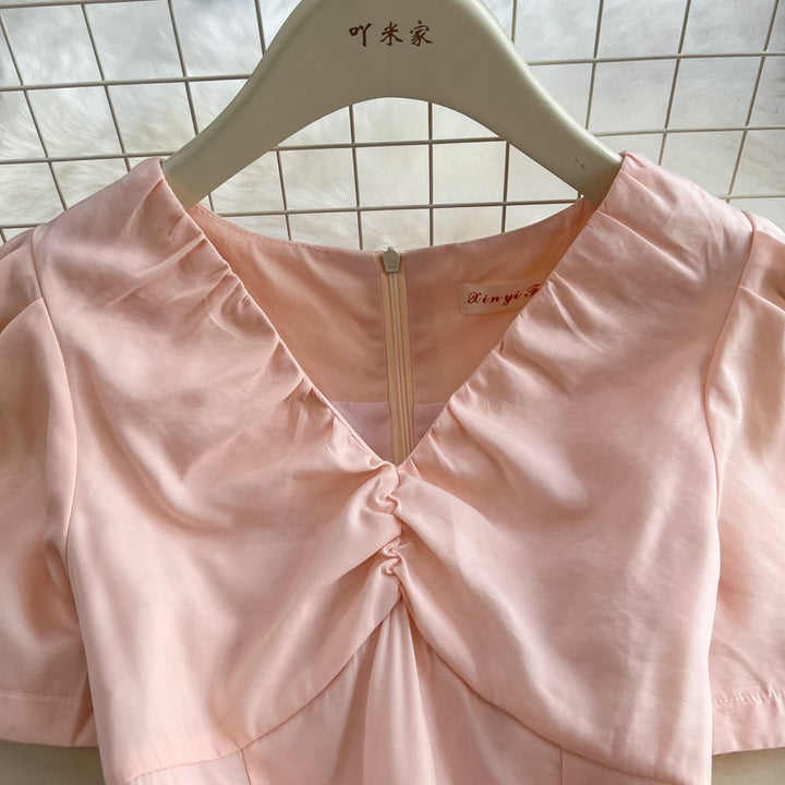 【dress】存在感 スウィートVネックデートワンピース　M17149