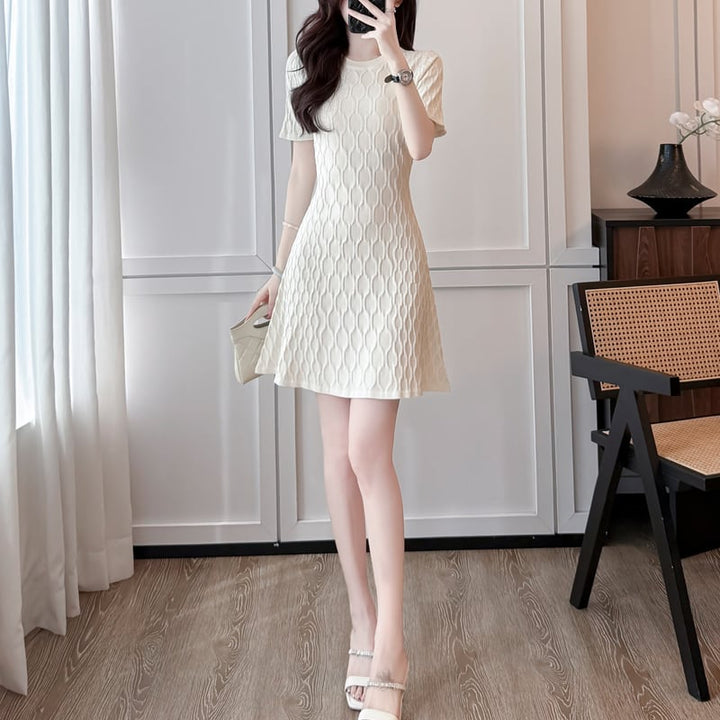 【dress】Aライン半袖ニットワンピース Q8490