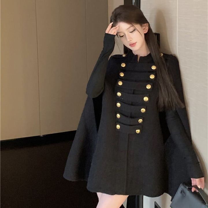 【outer】ボタンデザインケープコート　M28333