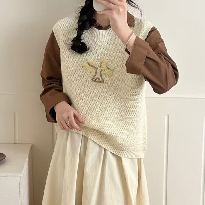 【tops】刺繡柄ニットベスト Q8127