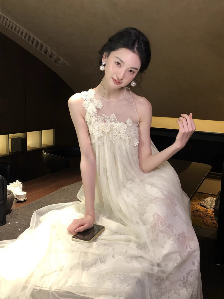 【dress】立体感フラワーノースリーブチュールワンピース Q8409