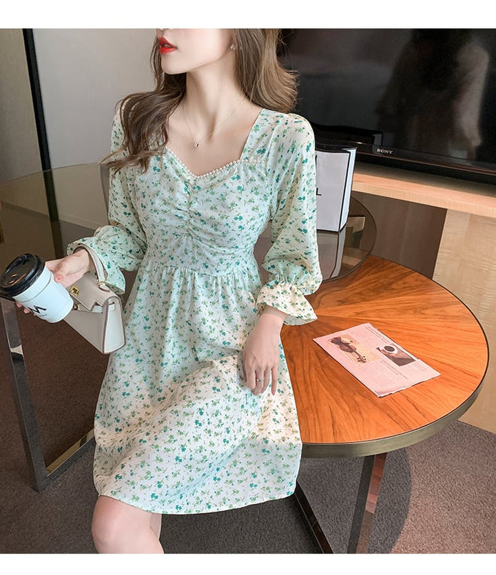 【dress】好感度UP一目惚れ清新花柄ワンピースオシャレ　M17068
