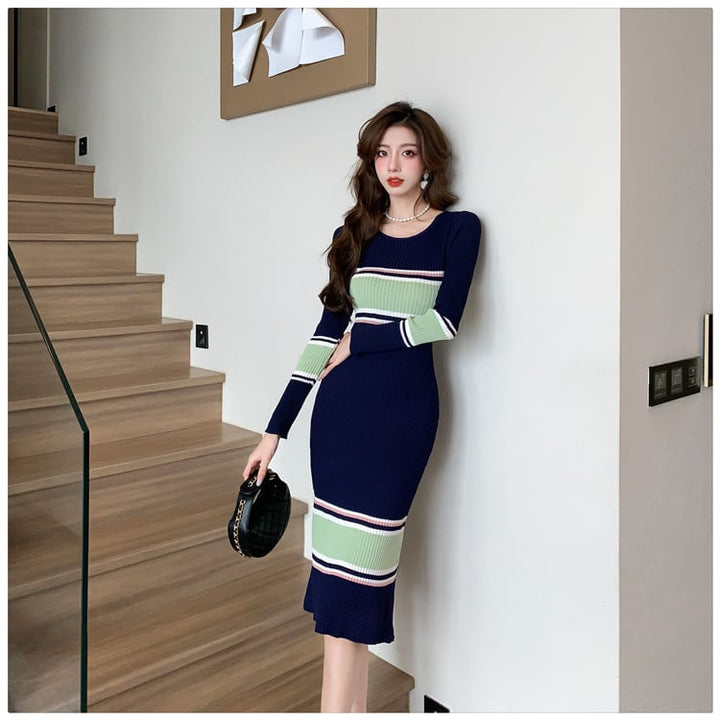 【dress】ボーダー柄配色ニットワンピース　M18172