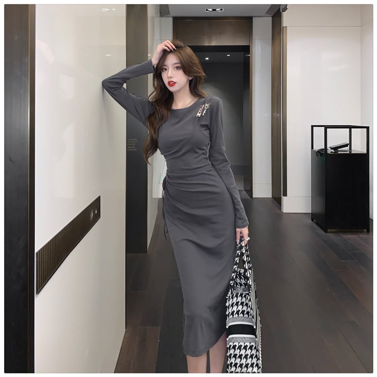 【dress】不規則 イレギュラースリットデートワンピース　M17040