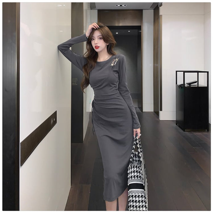 【dress】不規則 イレギュラースリットデートワンピース　M17040