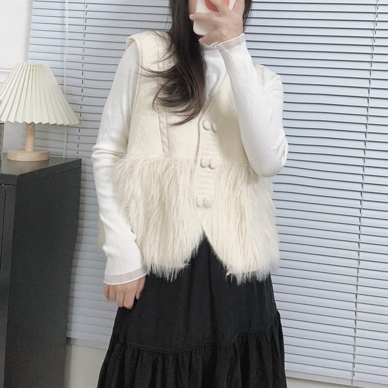 【tops】ニット切り替えVネックノースリーブベスト　M17690