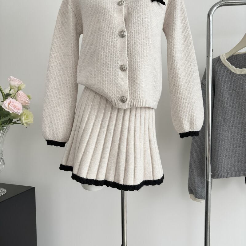 【set】ニットカーデ×プリーツスカートセット　M27515