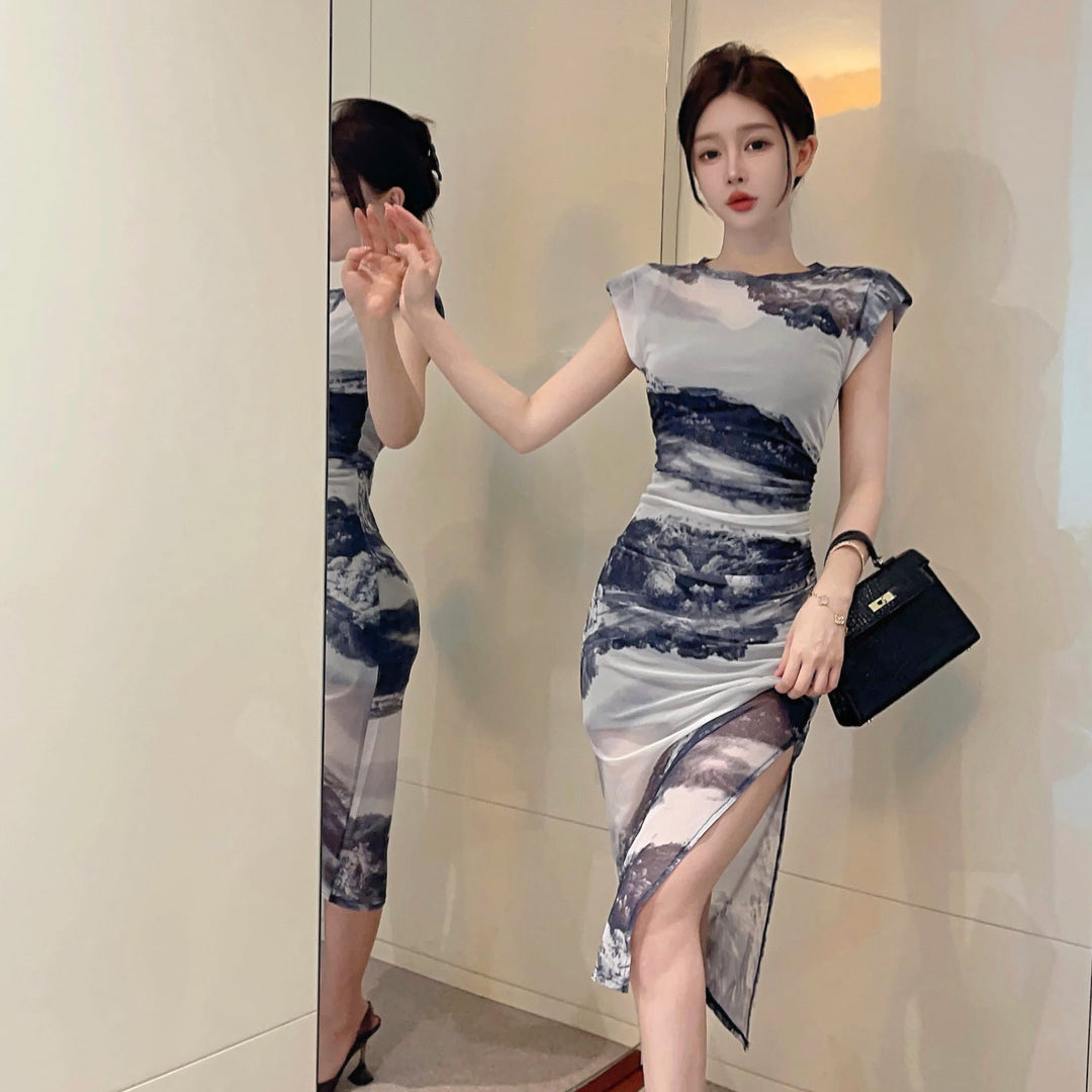 【dress】人気を独占中 プリントデートワンピース着瘦せ　M17005