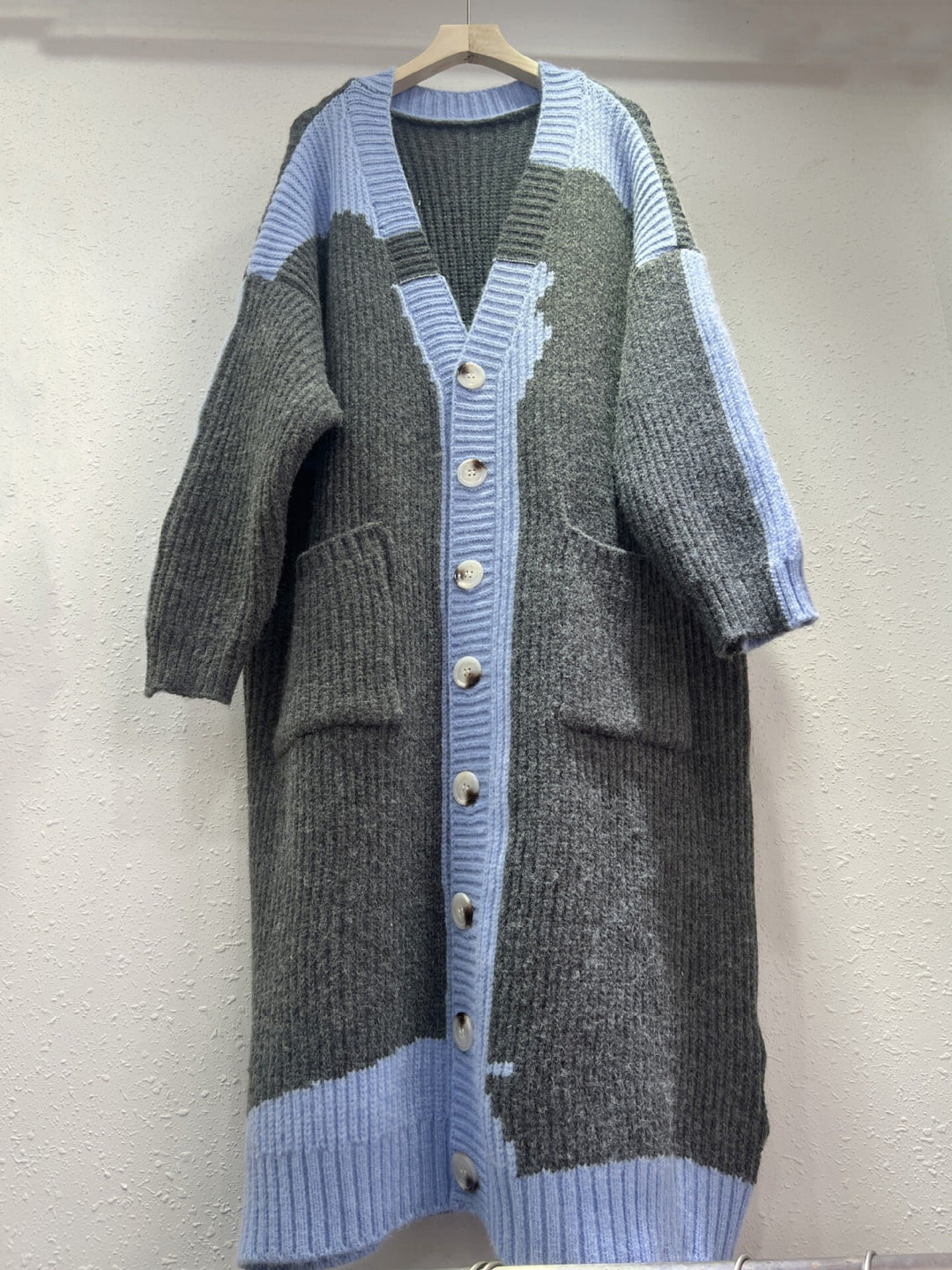 【outer】ロング丈配色ニットカーデ　M18301
