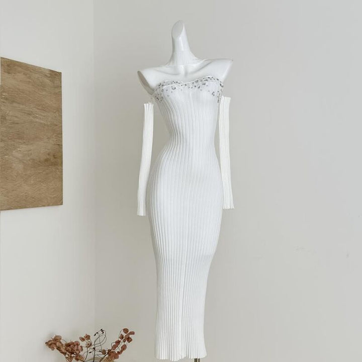 【dress】胸パット付きホルターネックニットワンピース Q7741