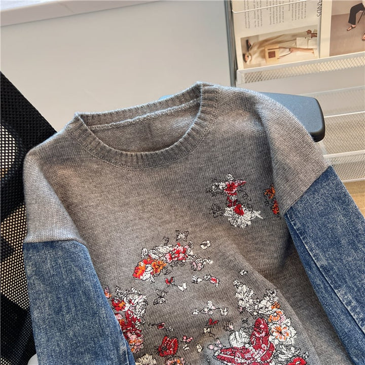 【tops】刺繍デニム切り替えニットセーター　M17706