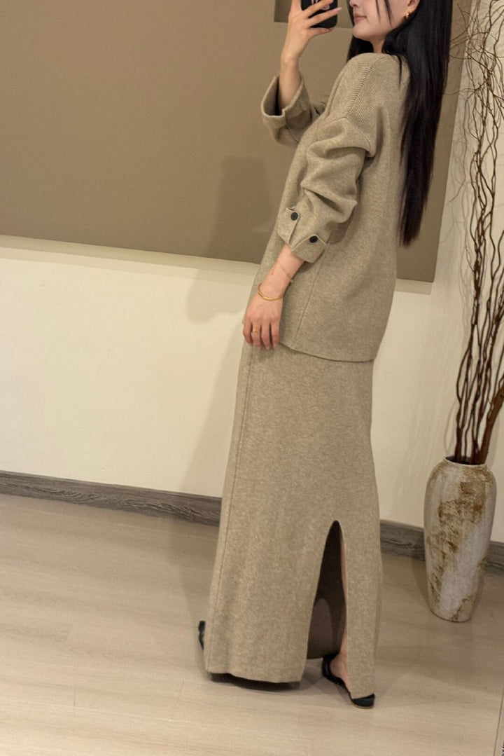 【set】Vネックニットトップス×ロングスカートセット Q7439