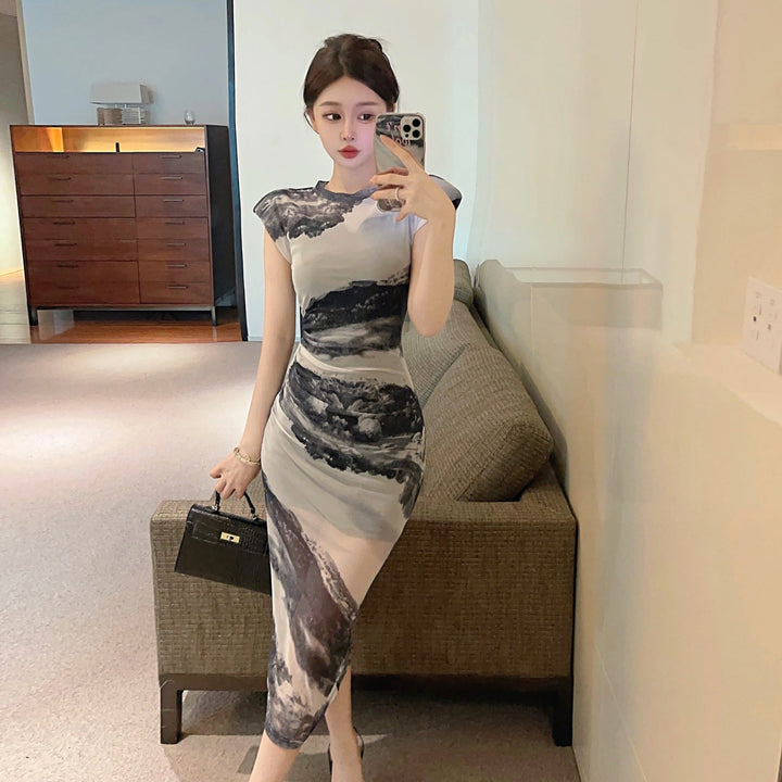【dress】人気を独占中 プリントデートワンピース着瘦せ　M17005