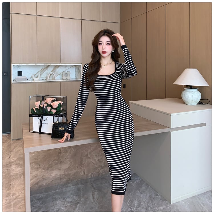 【dress】ボーダー柄ニットワンピース　M18011