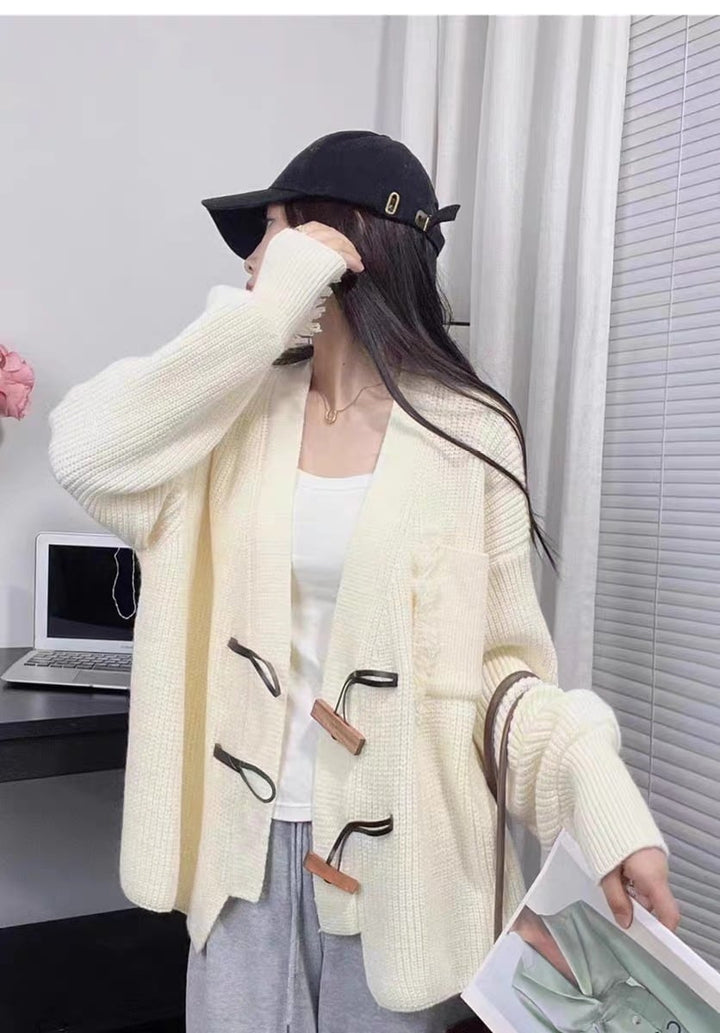 【outer】Vネックニットカーデ　M25668