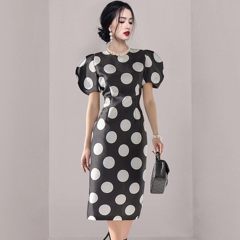 【dress】おしゃれ！ドット柄デートワンピース韓国系超人気　M17179