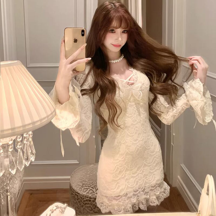【dress】Vネックレースワンピース Q7734