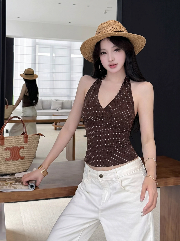 【tops】ドット柄ホルターネックトップス Q8642