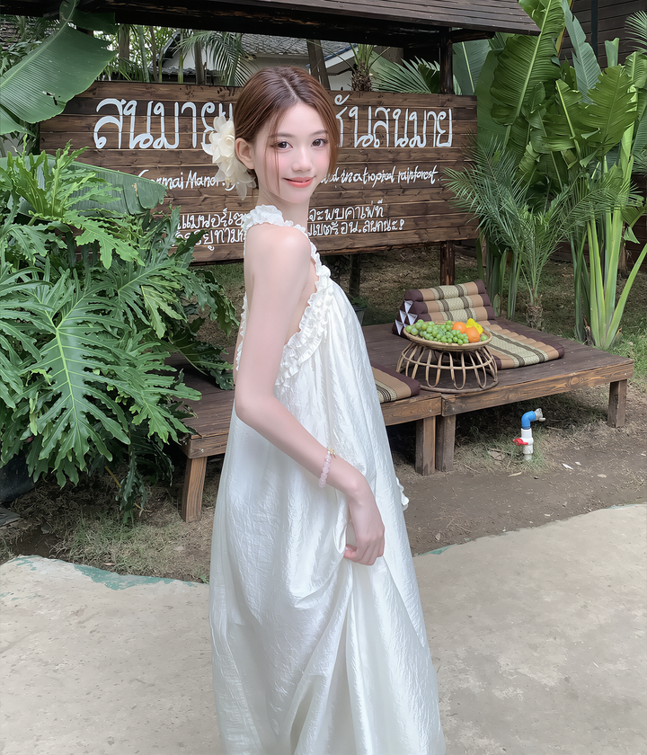 【dress】ノースリーブＴストラップバックロングワンピース Q8593