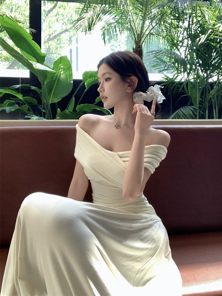 【set】クロスネックトップス×ロングスカートセット Q8566