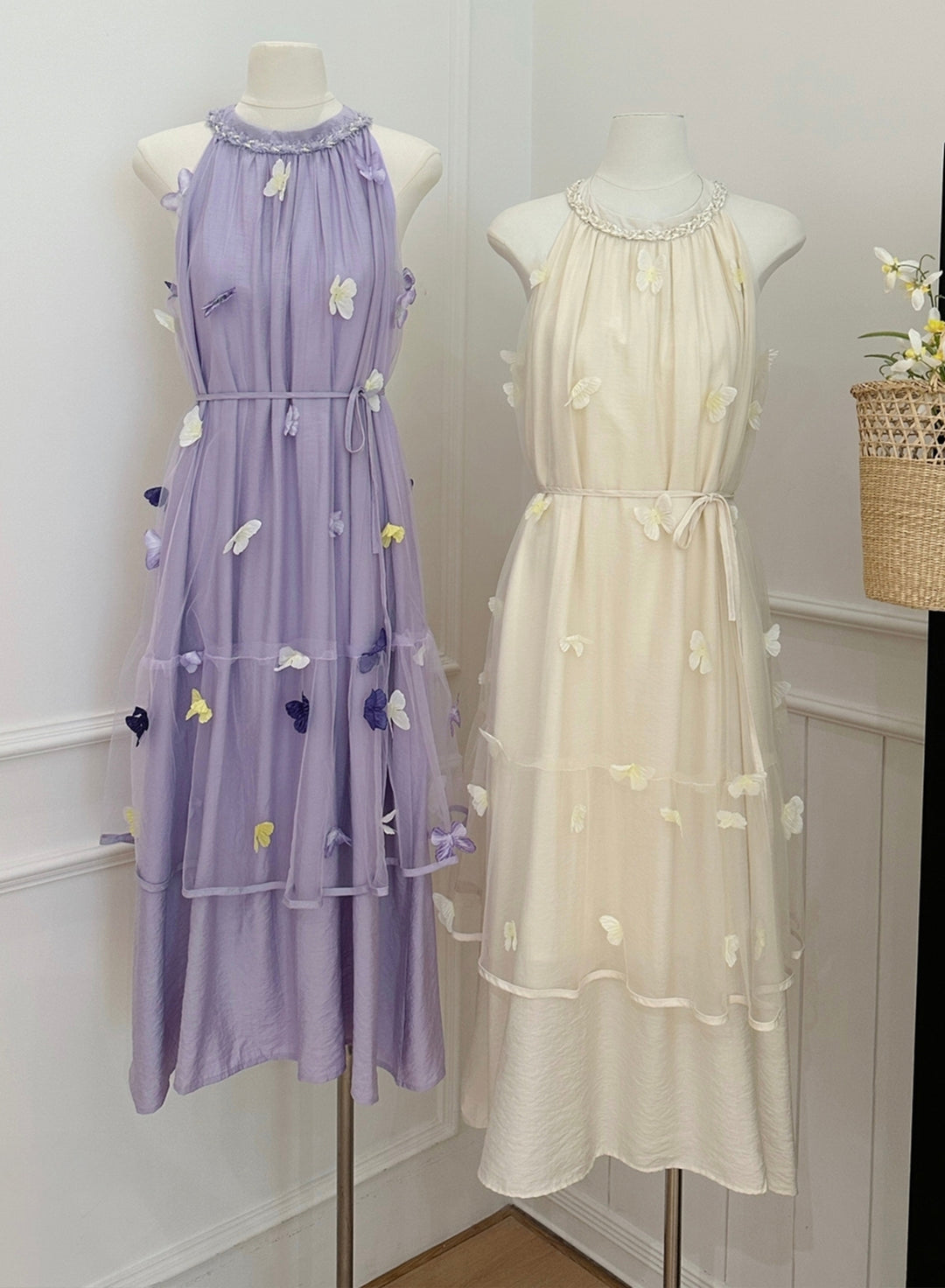 【dress】ノースリーブ立体感蝶ロングワンピース Q8662