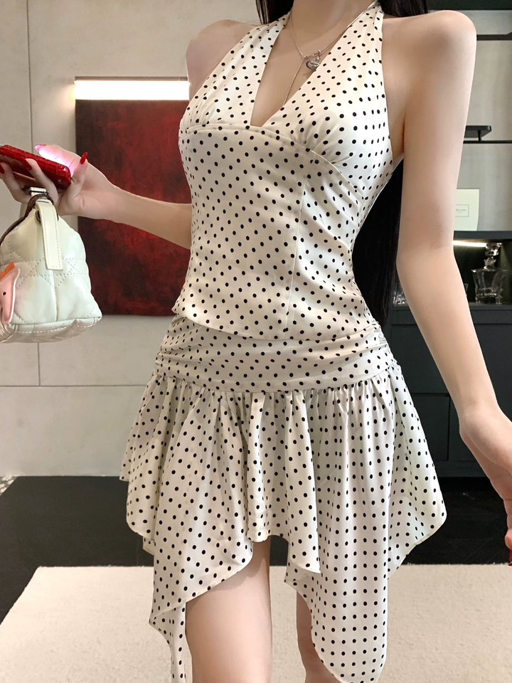 【set】ドット柄ホルターネックトップス×イレヘムスカートセット Q8615