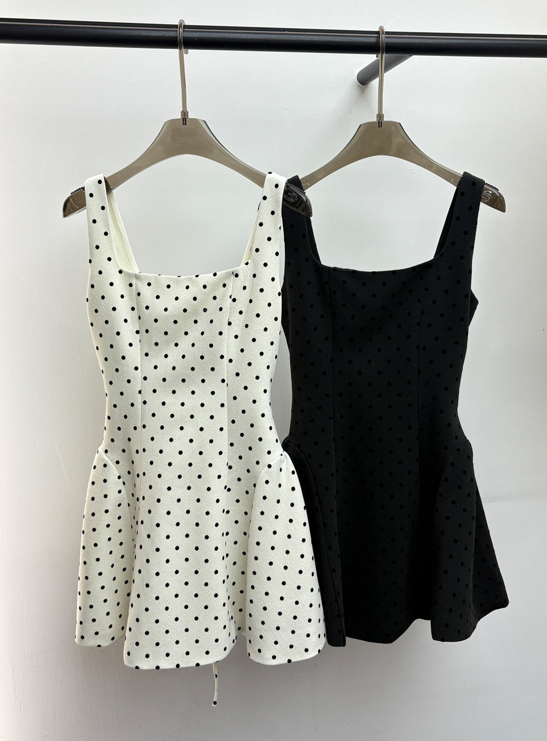【dress】ドット柄ベストワンピース Q8847