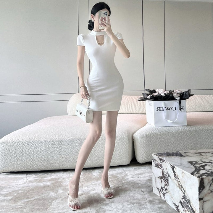 【dress】韓国系カットワークセクシーワンピース着瘦せ　M17170