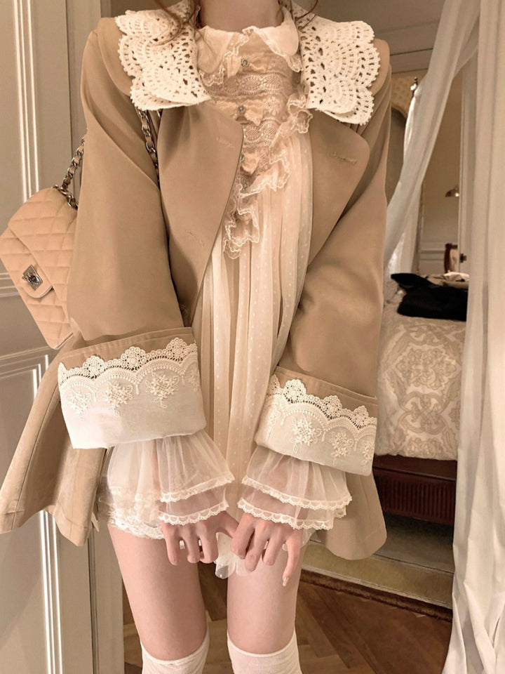 【outer】レースドッキングピーターパンカラーコート Q9276