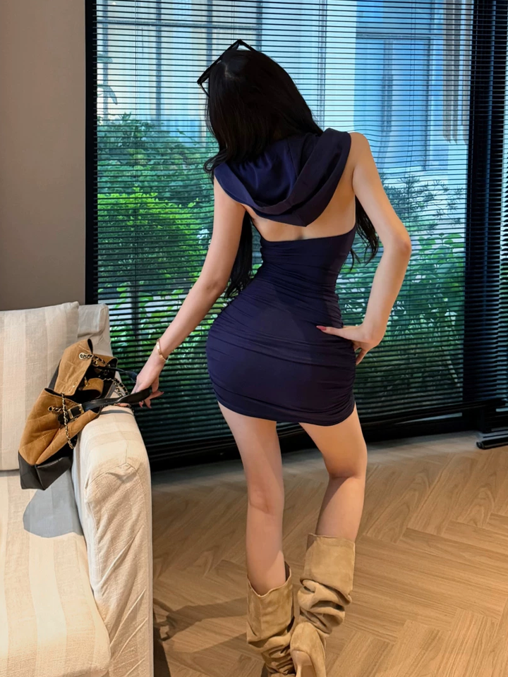 【dress】ノースリーブフード付きギャザーワンピース Q8623