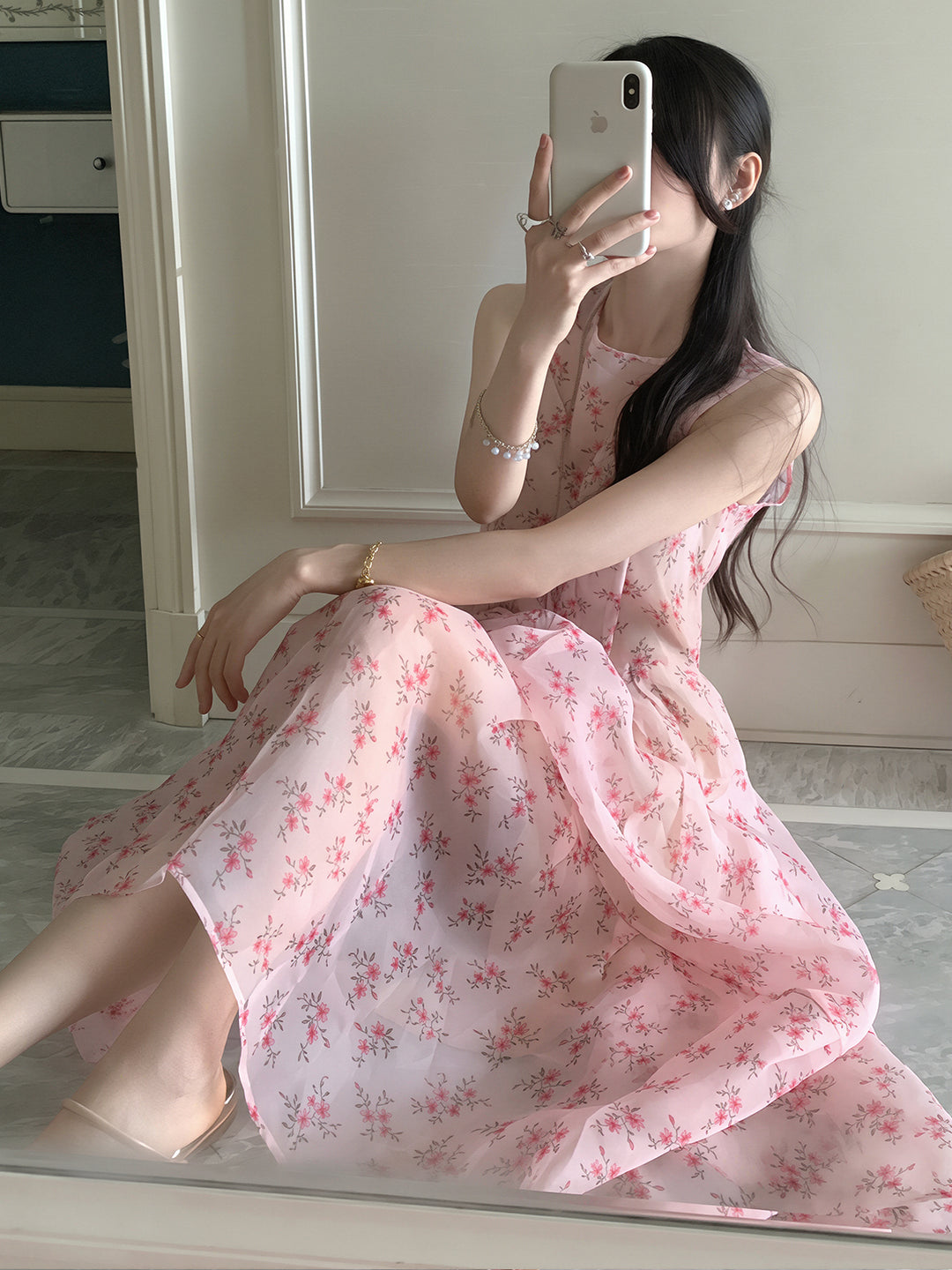 【dress】ノースリーブフラワー柄ワンピース Q8707