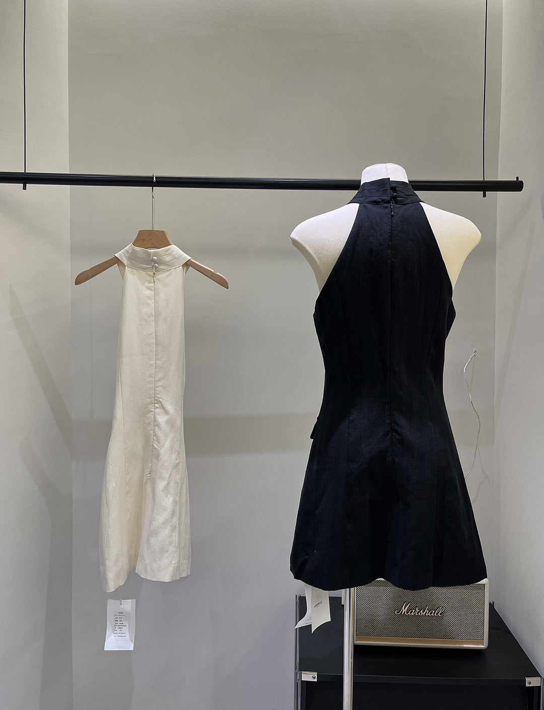 【dress】クロスネックミニワンピース Q8686