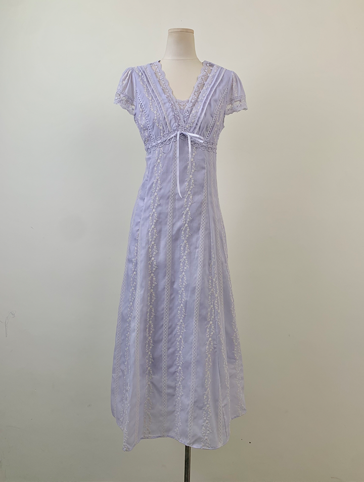 【dress】レースドッキングロングワンピース Q8532