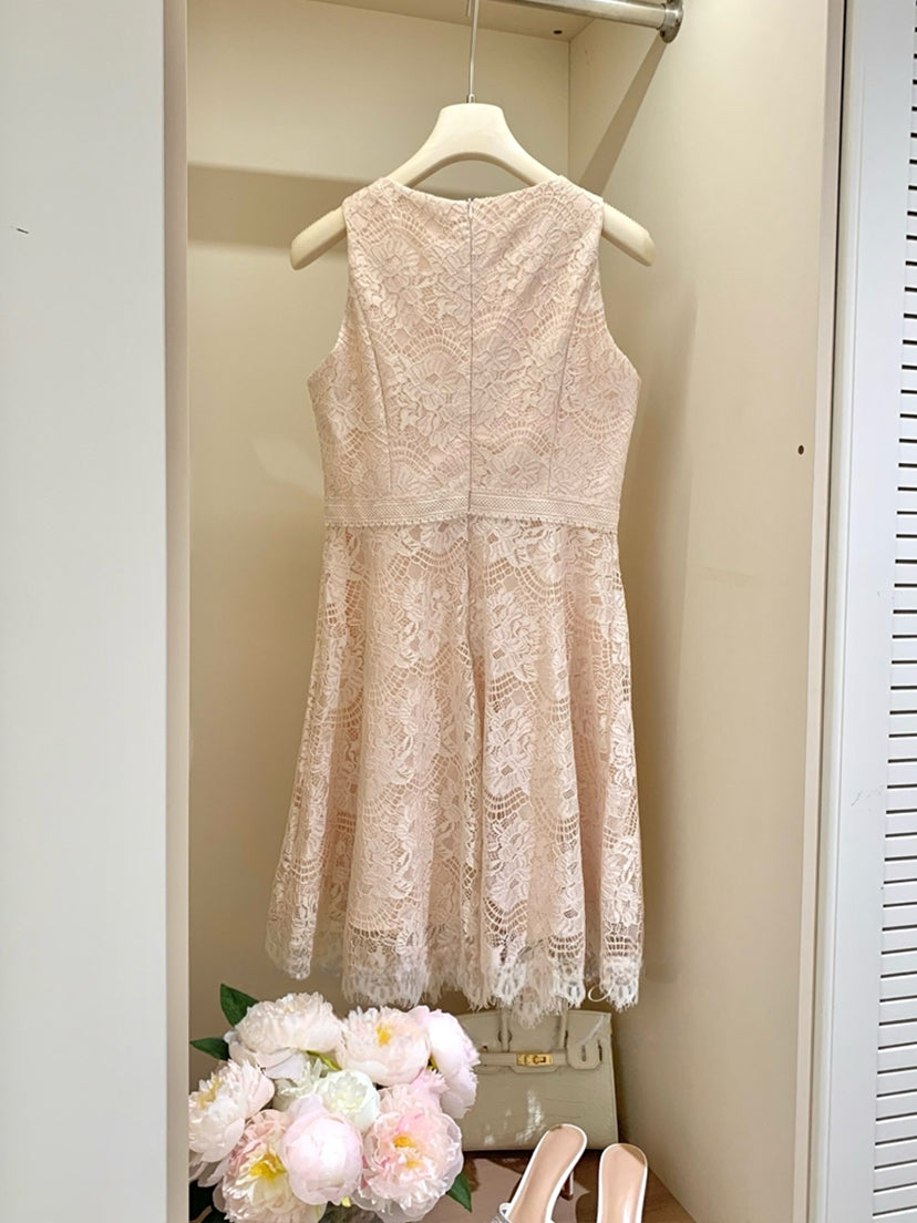【dress】ノースリーブレースミニワンピース Q8688