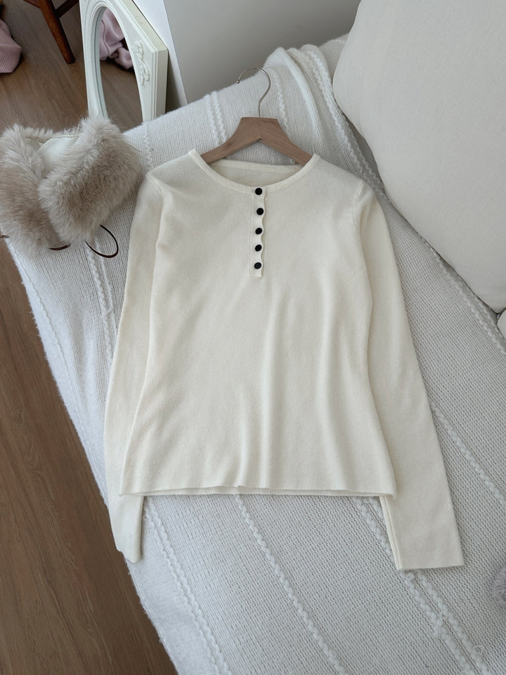 【tops】ファースカーフ付きニットトップス Q9324