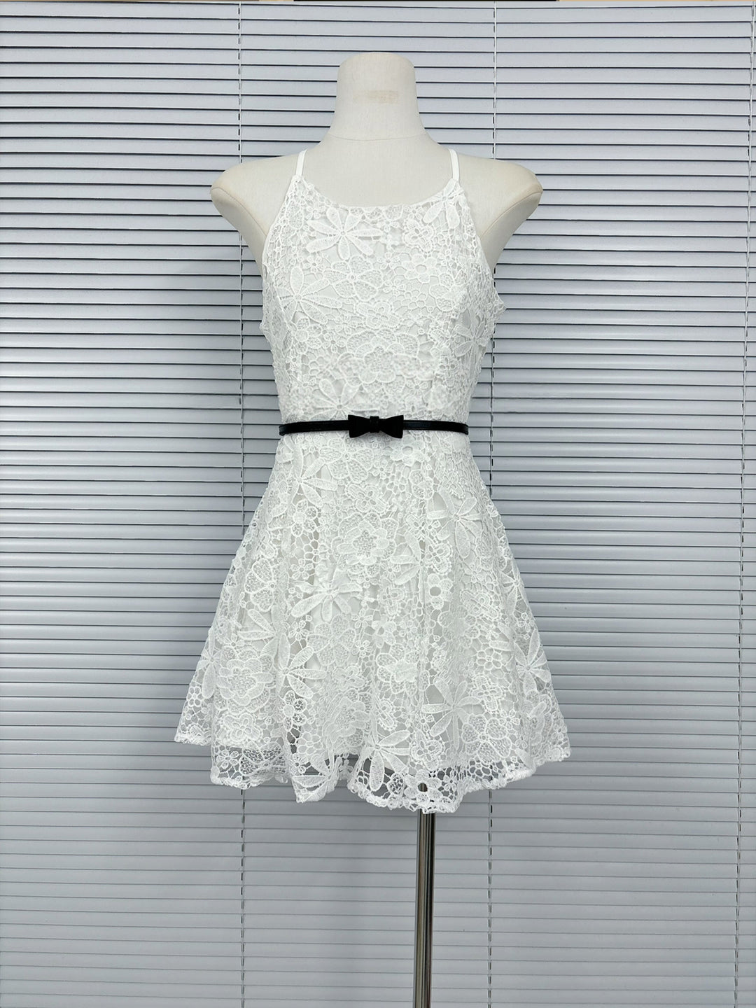 【dress】ベルト付きノースリーブレースワンピース Q8755