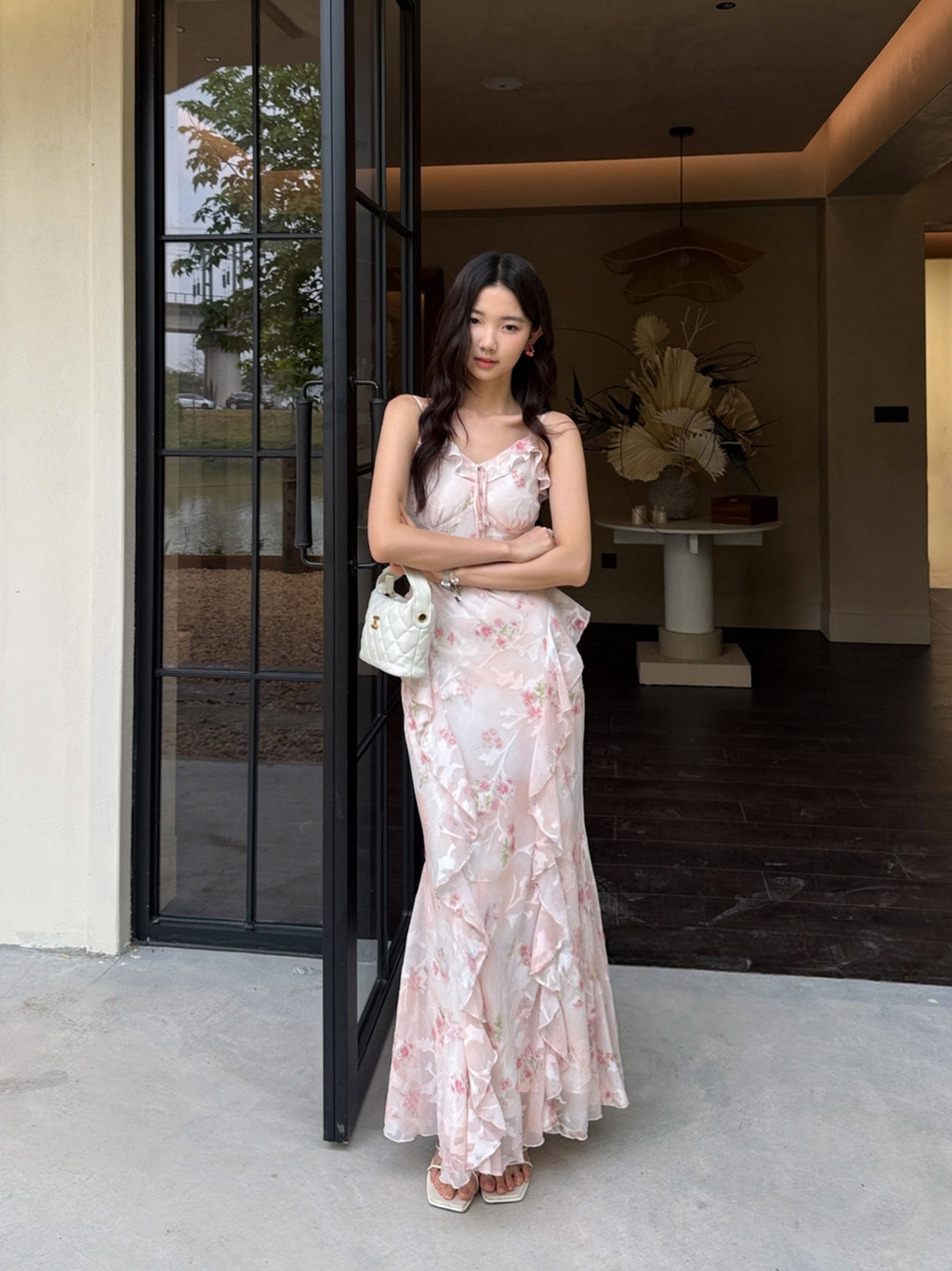 【dress】フラワー柄ギャザーフリルロングキャミワンピース Q8668