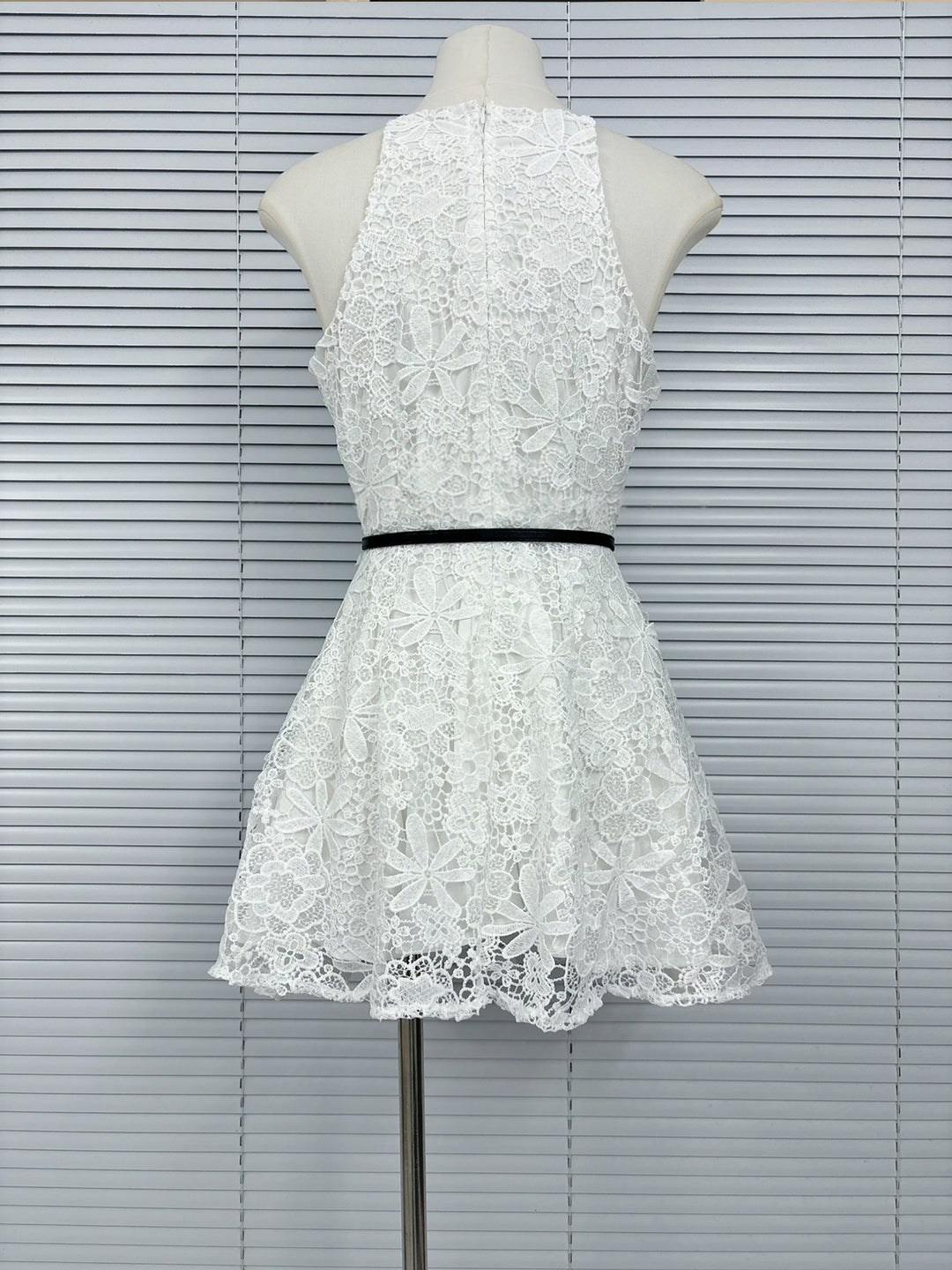 【dress】ベルト付きノースリーブレースワンピース Q8755