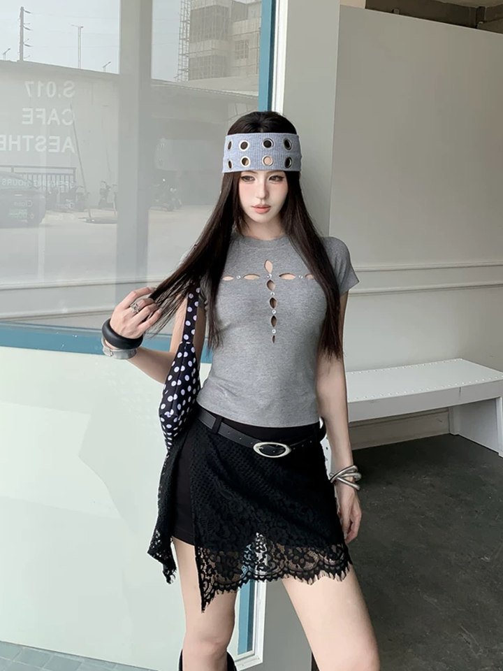 【tops】フロントカット半袖トップス Q8571