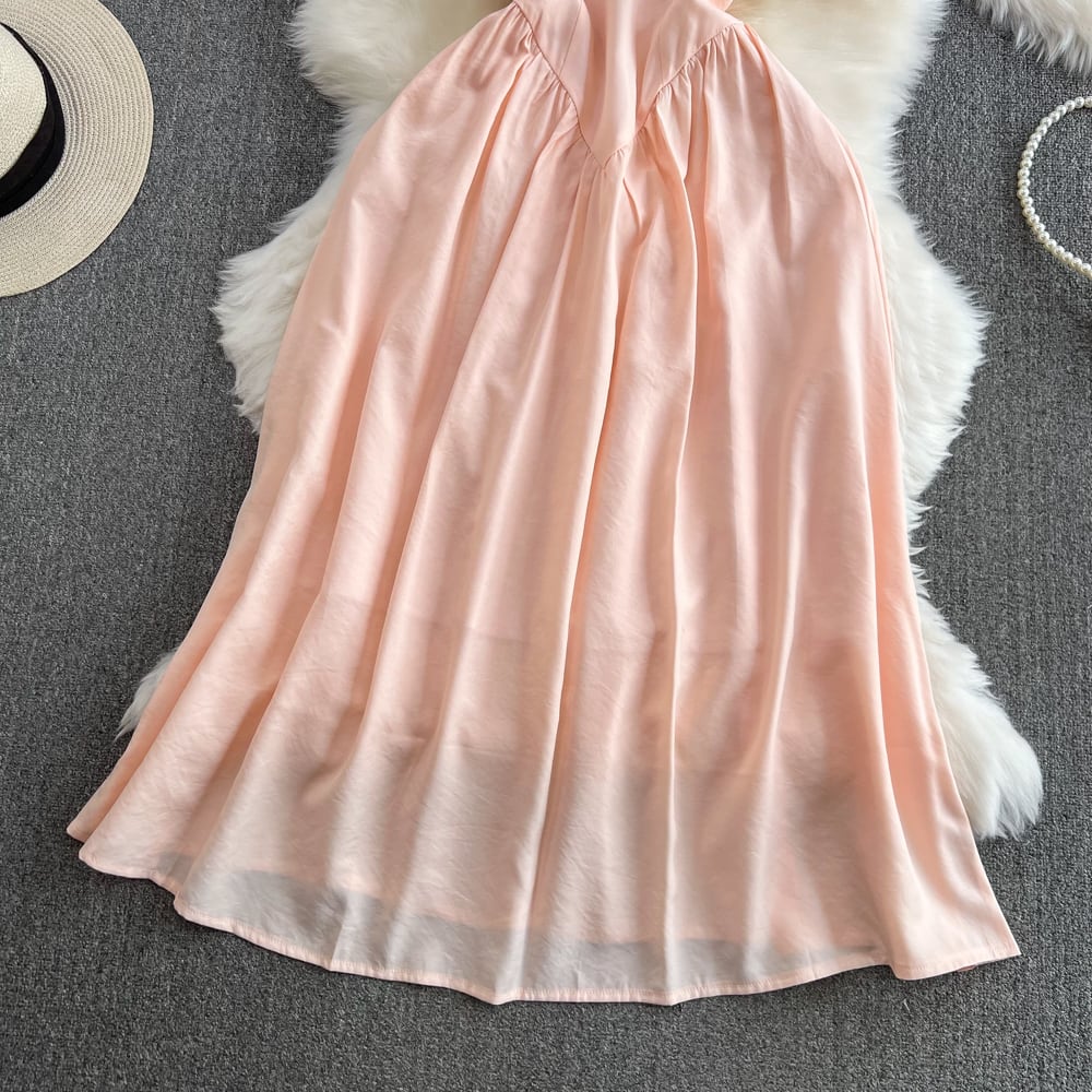 【dress】存在感 スウィートVネックデートワンピース　M17149