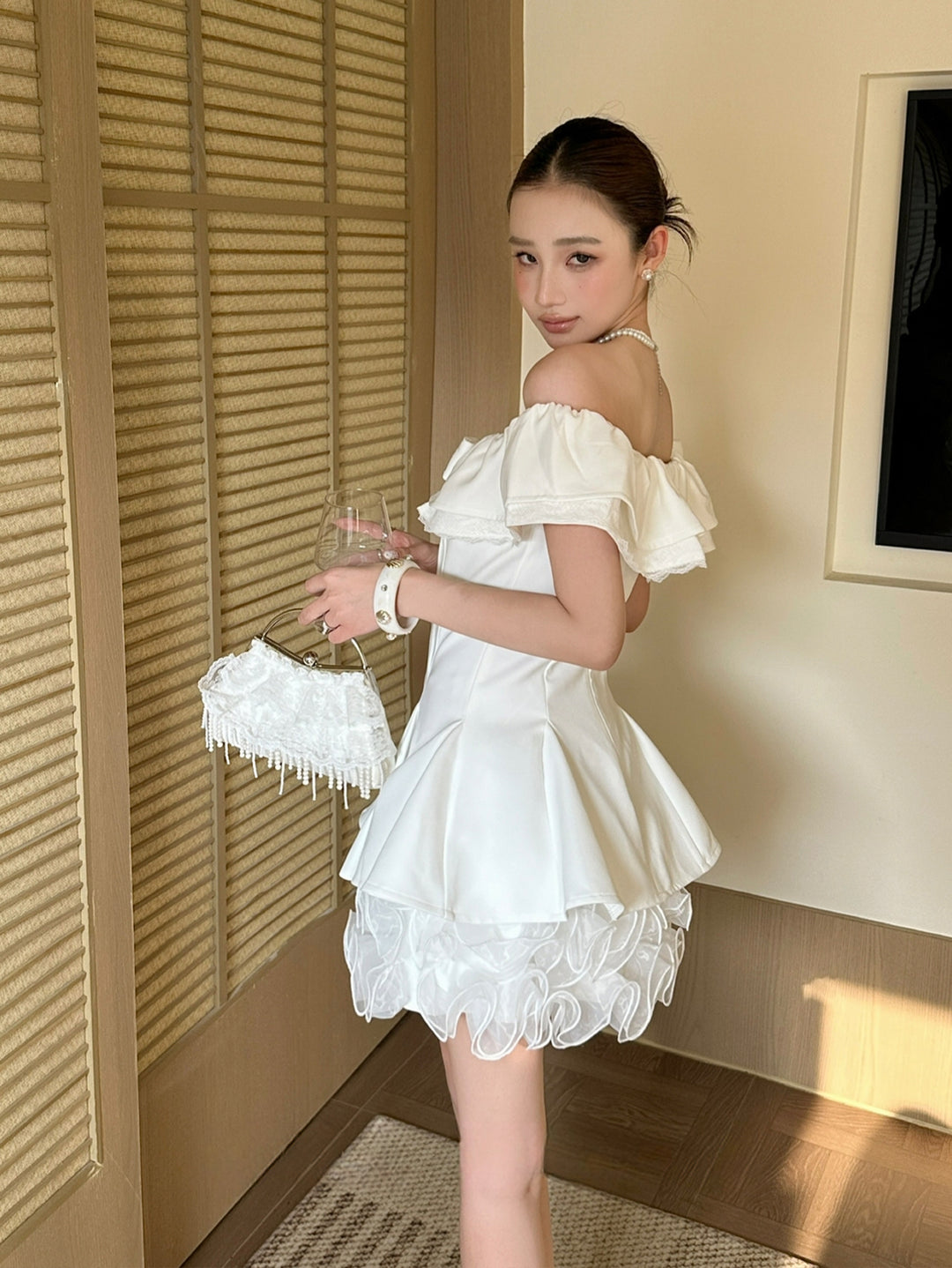 【dress】リボン付きレースドッキングミニワンピース Q8692