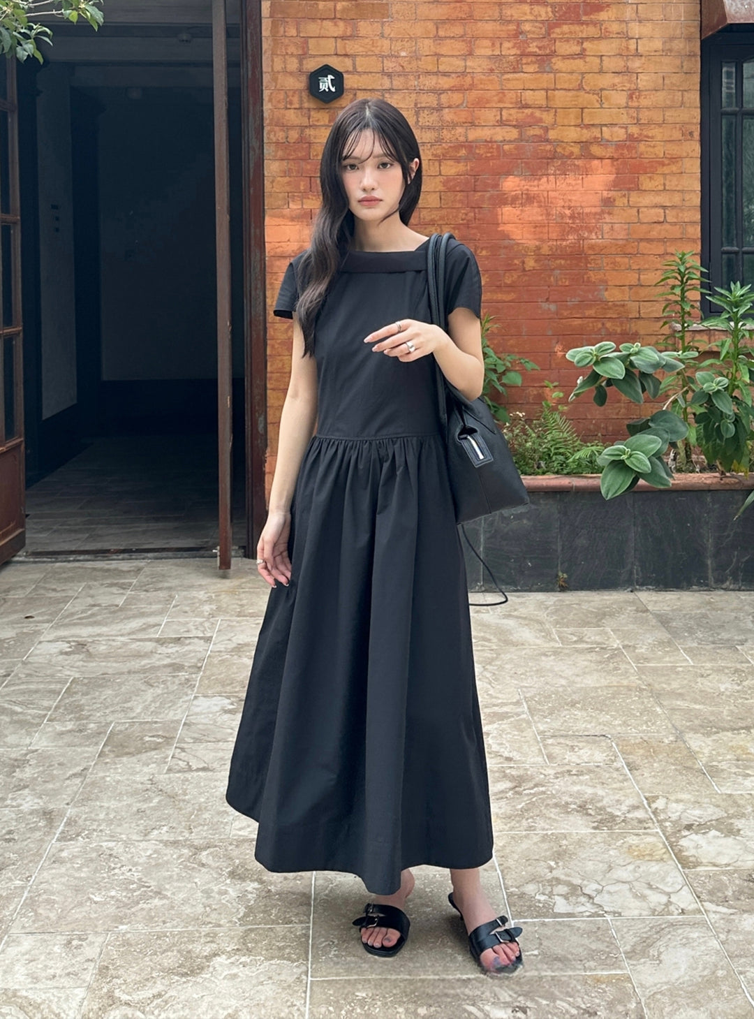 【dress】2色展開ロングワンピース Q8654