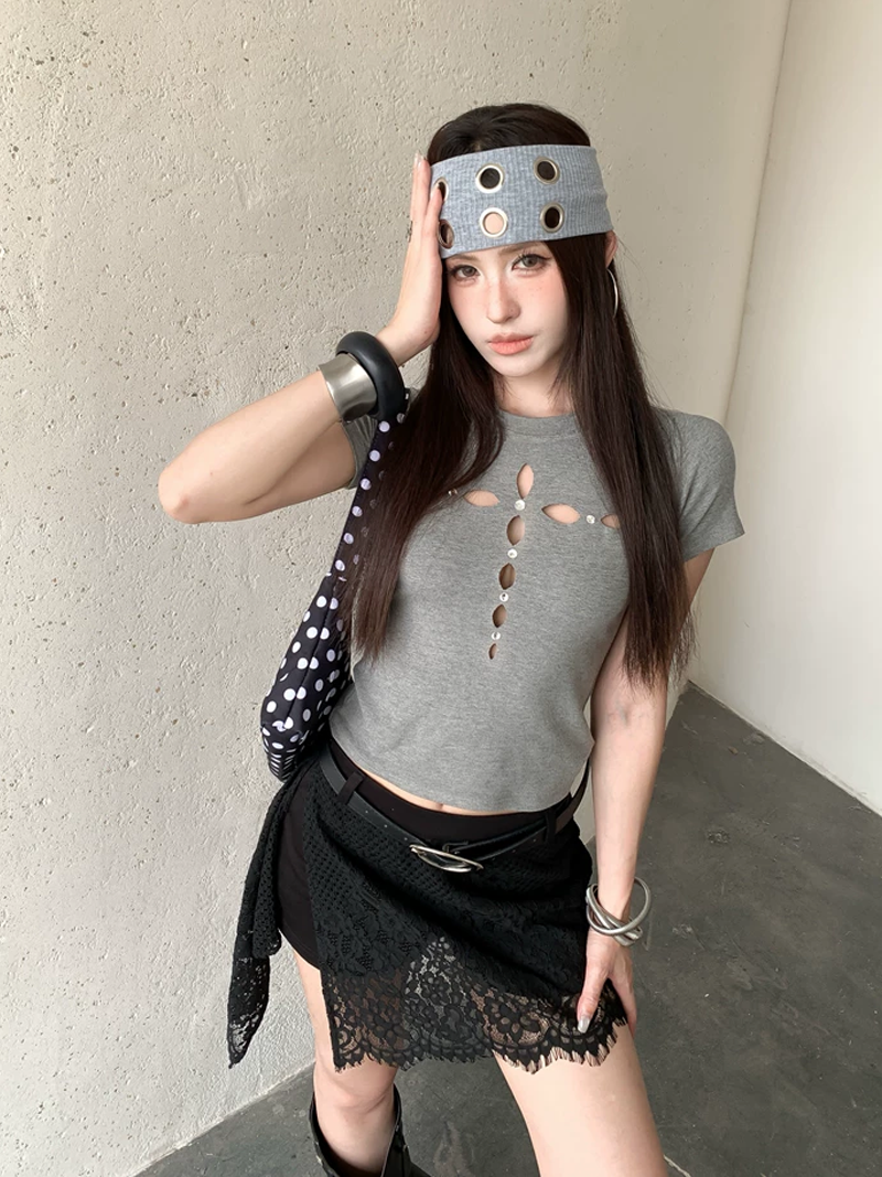 【tops】フロントカット半袖トップス Q8571