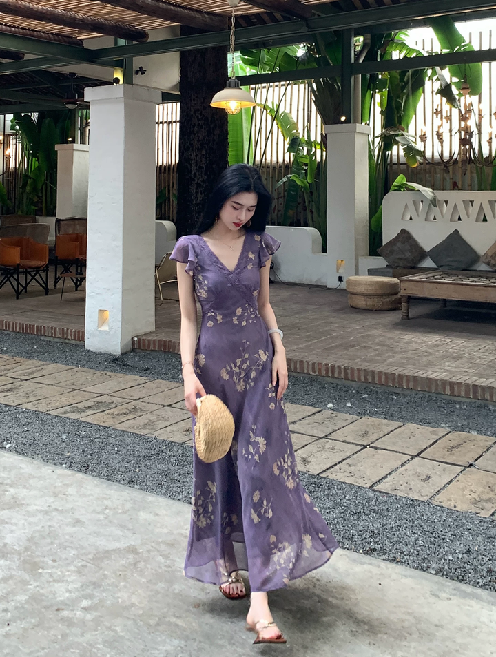 【dress】Vネックフラワー柄ロングワンピース Q8550